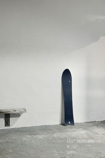 Main Image Fjell Snowboards MT 1542 Blue/White 160cm
